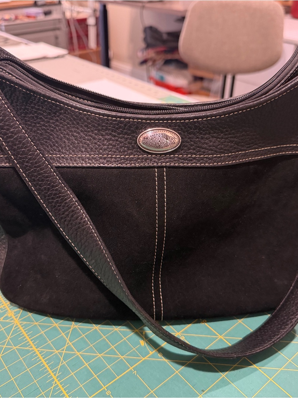 Women’s Classic Black Brighton Shoulder Bag with Silver Accent